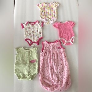 Baby Girl Clothes~Lot of 5 pieces~Various sizes from 0-3mos to 9mos~Mult. Brands